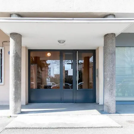 Fauvettes Furnished Flat Annecy